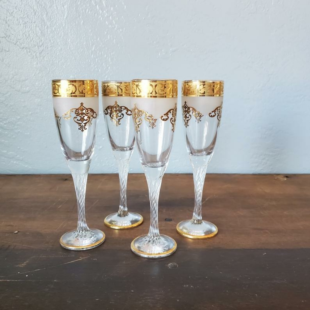 90s champagne flutes with gold trim / 24kt